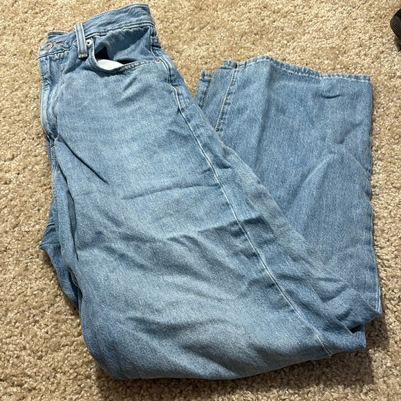 High Waisted Straighr Leg Levi Denim Jeans - Picture 2 of 6